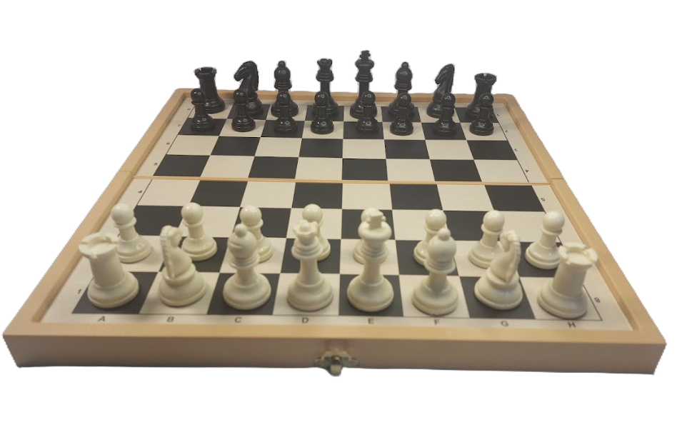Juego de Ajedrez - caja y piezas de plástico