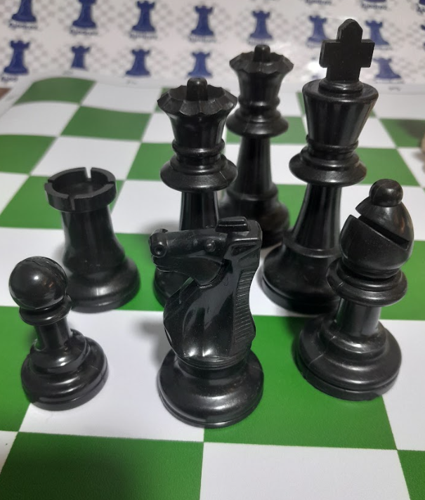 Juego de Ajedrez (sin caja)